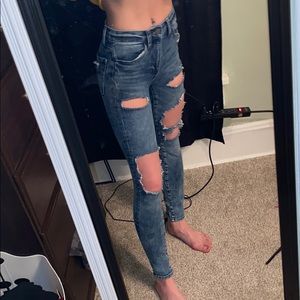 American Eagle 00 HighWaisted Ripped Jeans.